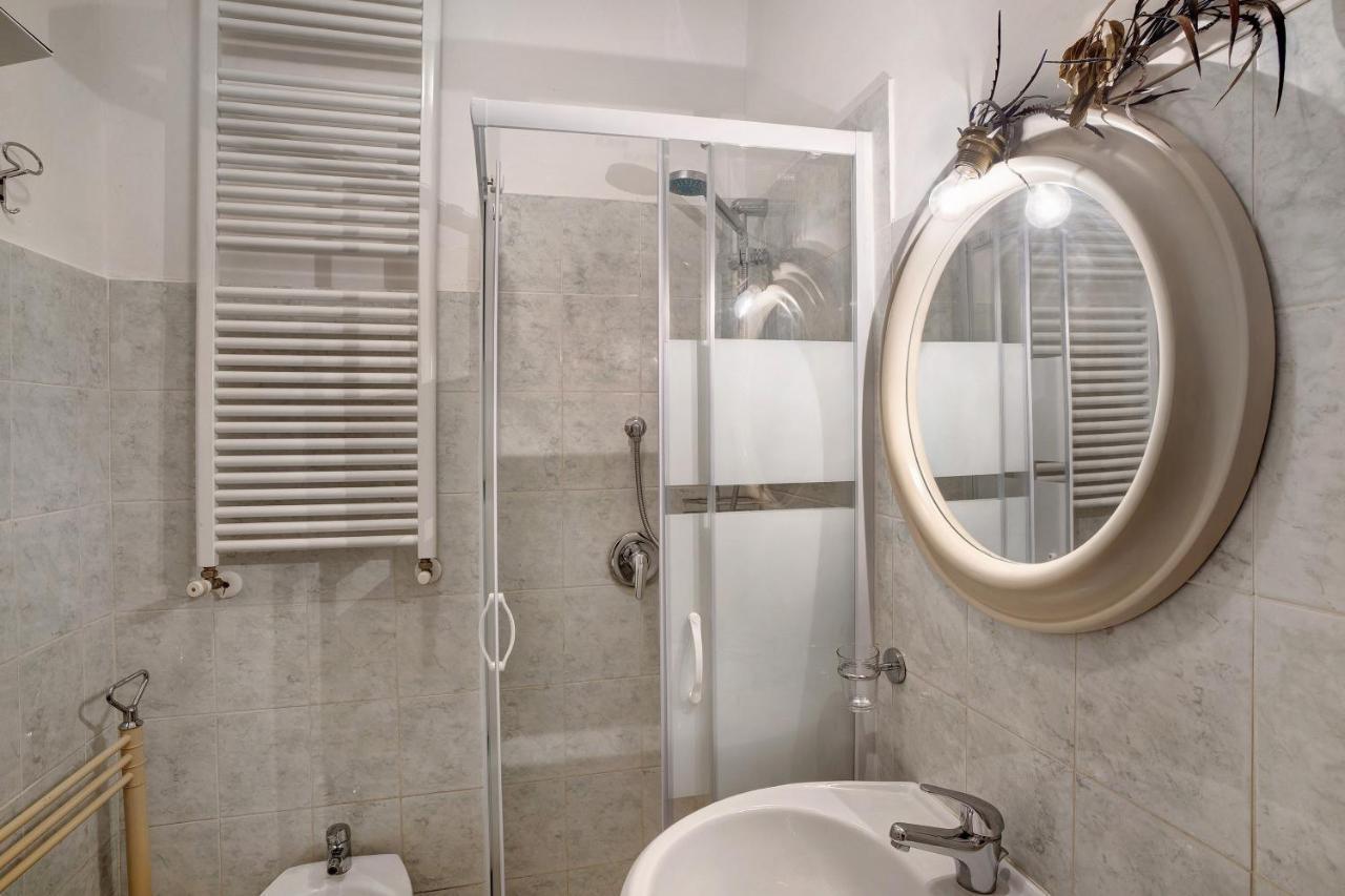 شقة Casa Via Monta In Centro سانريمو المظهر الخارجي الصورة